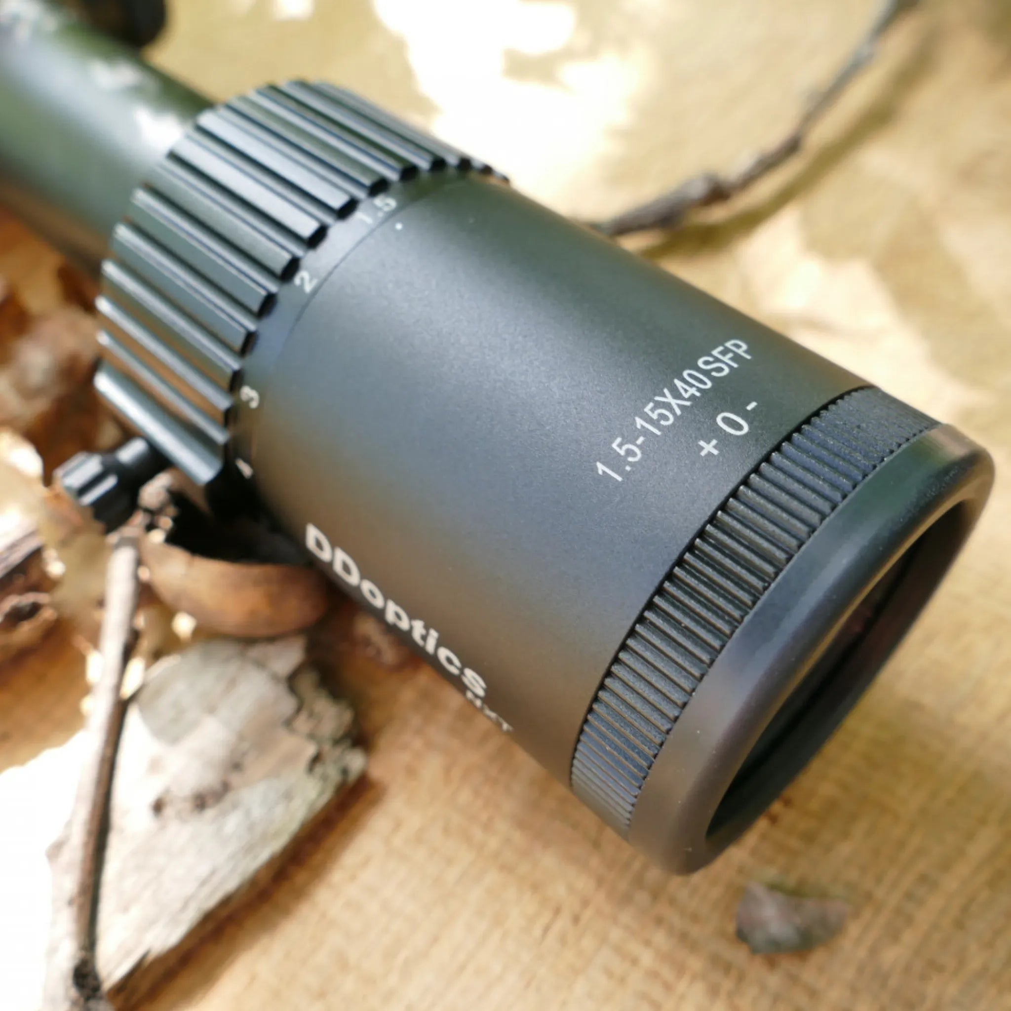 Taikiklis „DD Optics V10 1,5-15x40 NXT“