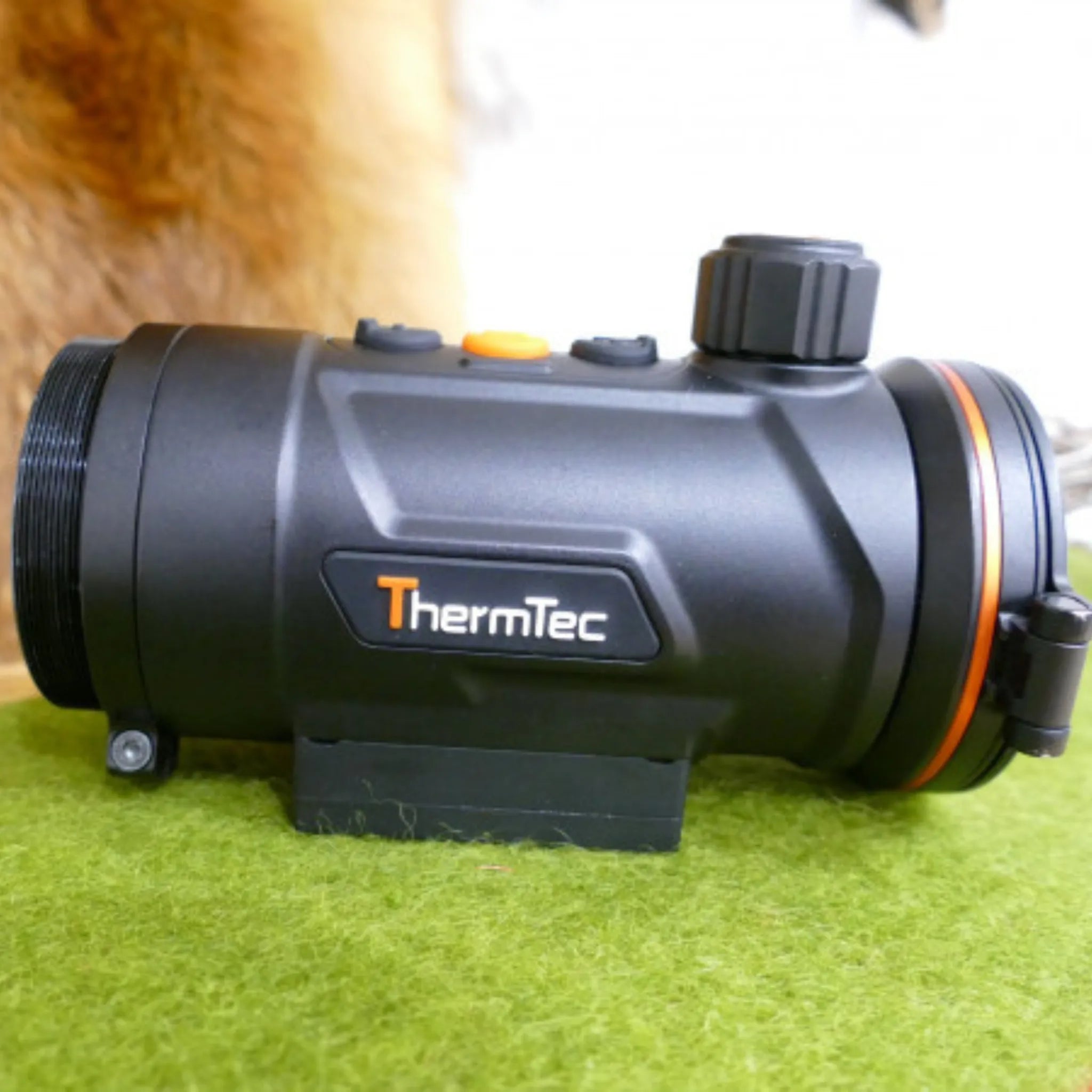 Termovizorius „ThermTec Hunt 335 Pro“