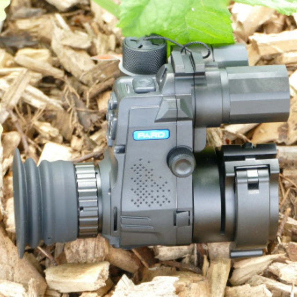 Naktinio matymo prietaisas „PARD NV007SP LRF“