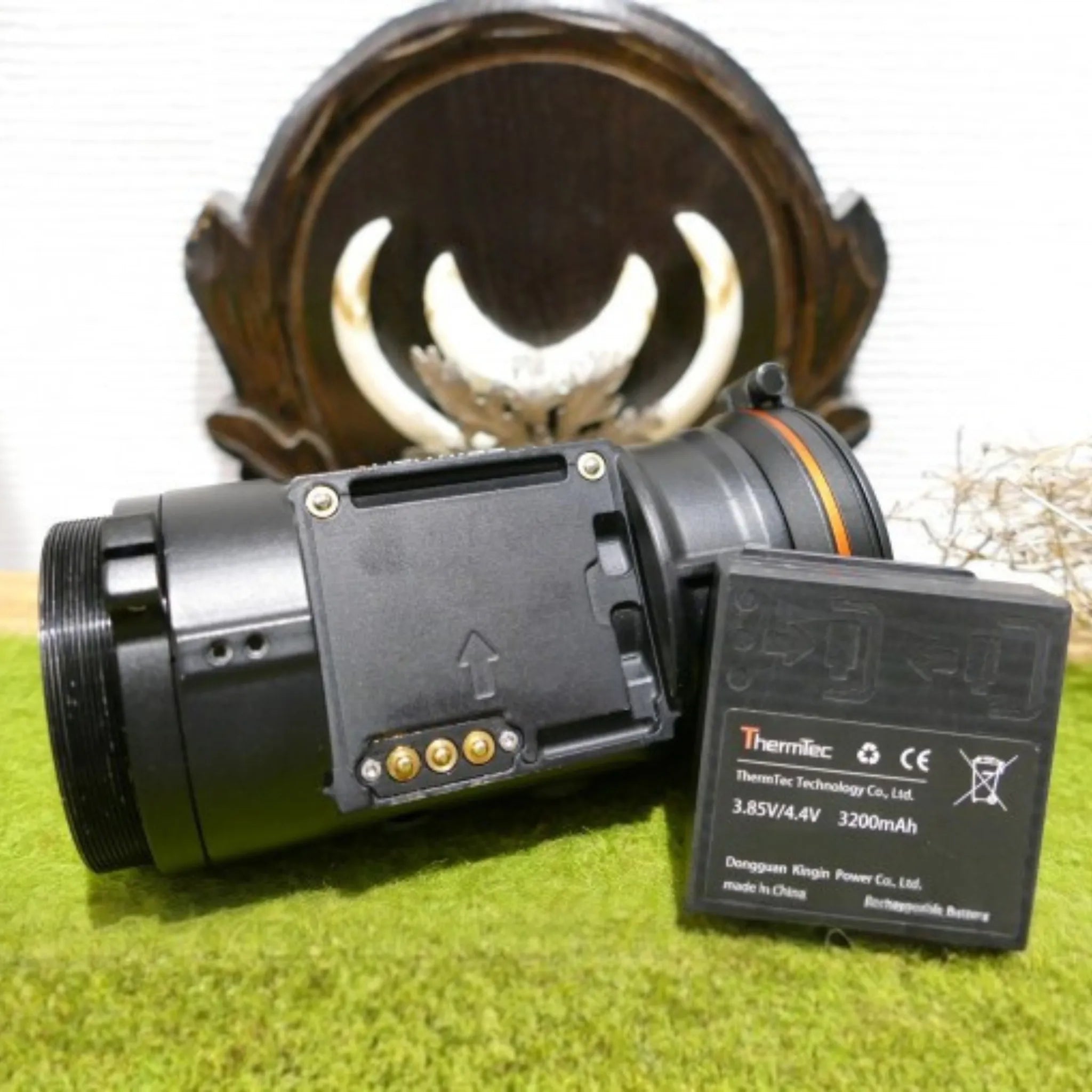 Termovizorius „ThermTec Hunt 335 Pro“